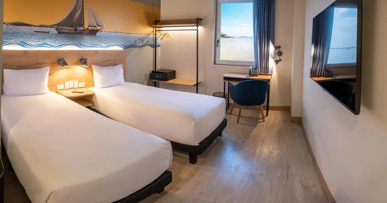 Ibis Styles El Malecon Guayaquil Hotel