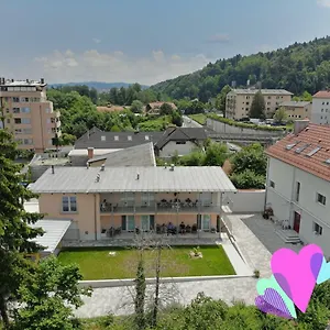 https://accommodation-baron.hotels-in-ljubljana.com